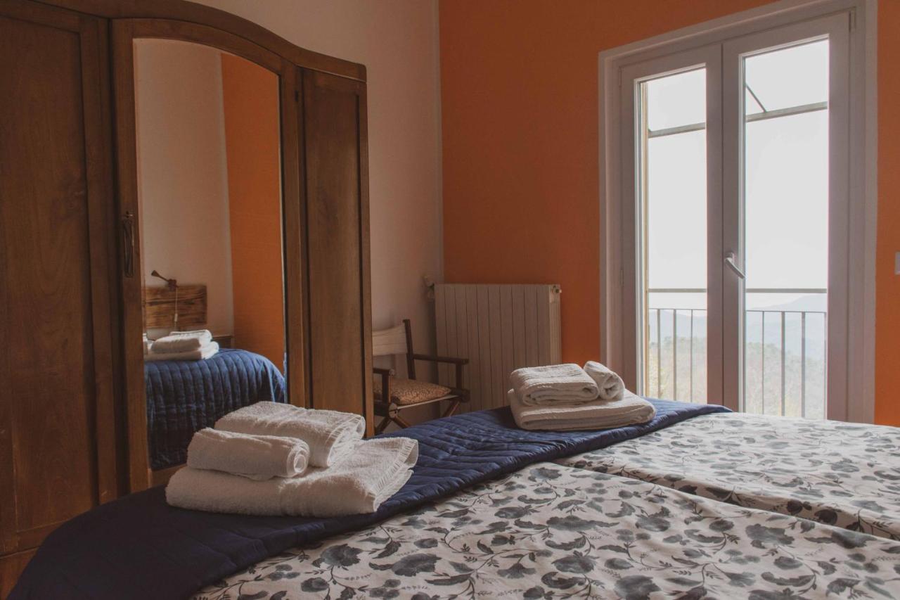 Bed And Breakfast Humus Sapiens Castiglione Chiavarese Eksteriør bilde